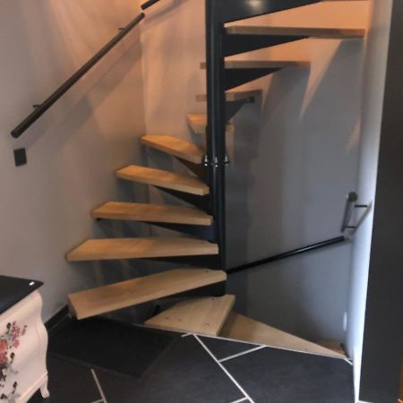 Loft D Isa Avec Wifi Netflix Apartman Gesves Kültér fotó