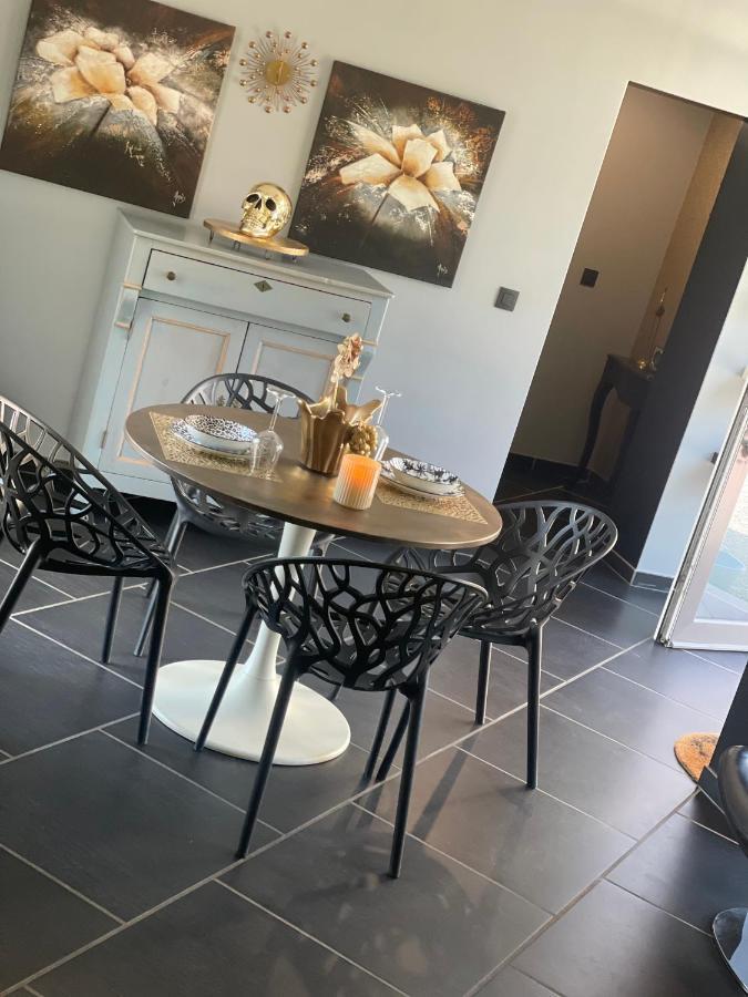 Loft D Isa Avec Wifi Netflix Apartman Gesves Kültér fotó